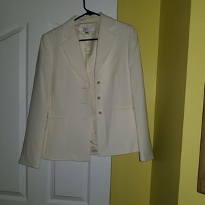 Tahari White Blazer